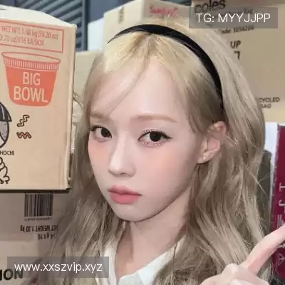 莫青